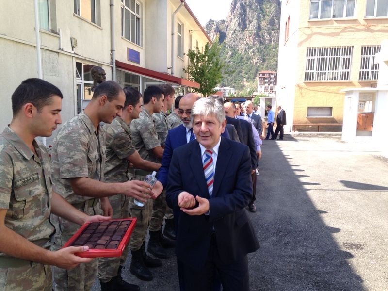 Milletvekili Aydın Gümüşhane’de Hemşehrileriyle Bayramlaştı 3