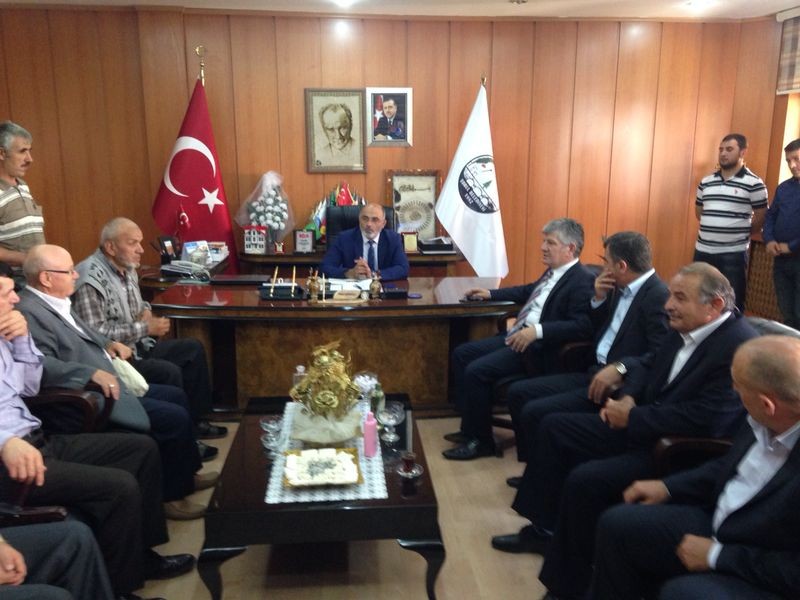 Milletvekili Aydın Gümüşhane’de Hemşehrileriyle Bayramlaştı 5