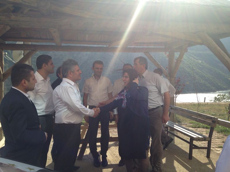 Milletvekili Aydın Gümüşhane’de Hemşehrileriyle Bayramlaştı 18