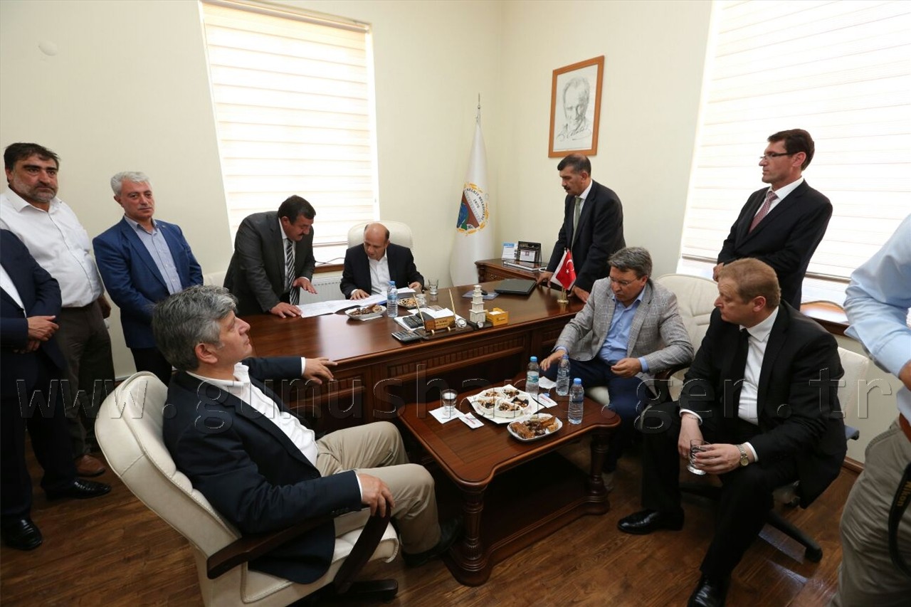 Bakan Işık Kelkit'te 10