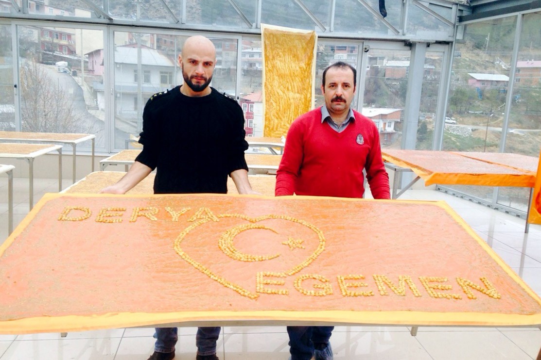 Böyle olur Gümüşhanelinin düğün hediyesi 4