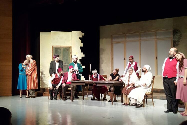 Gümüşhaneli tiyatroya aç 3