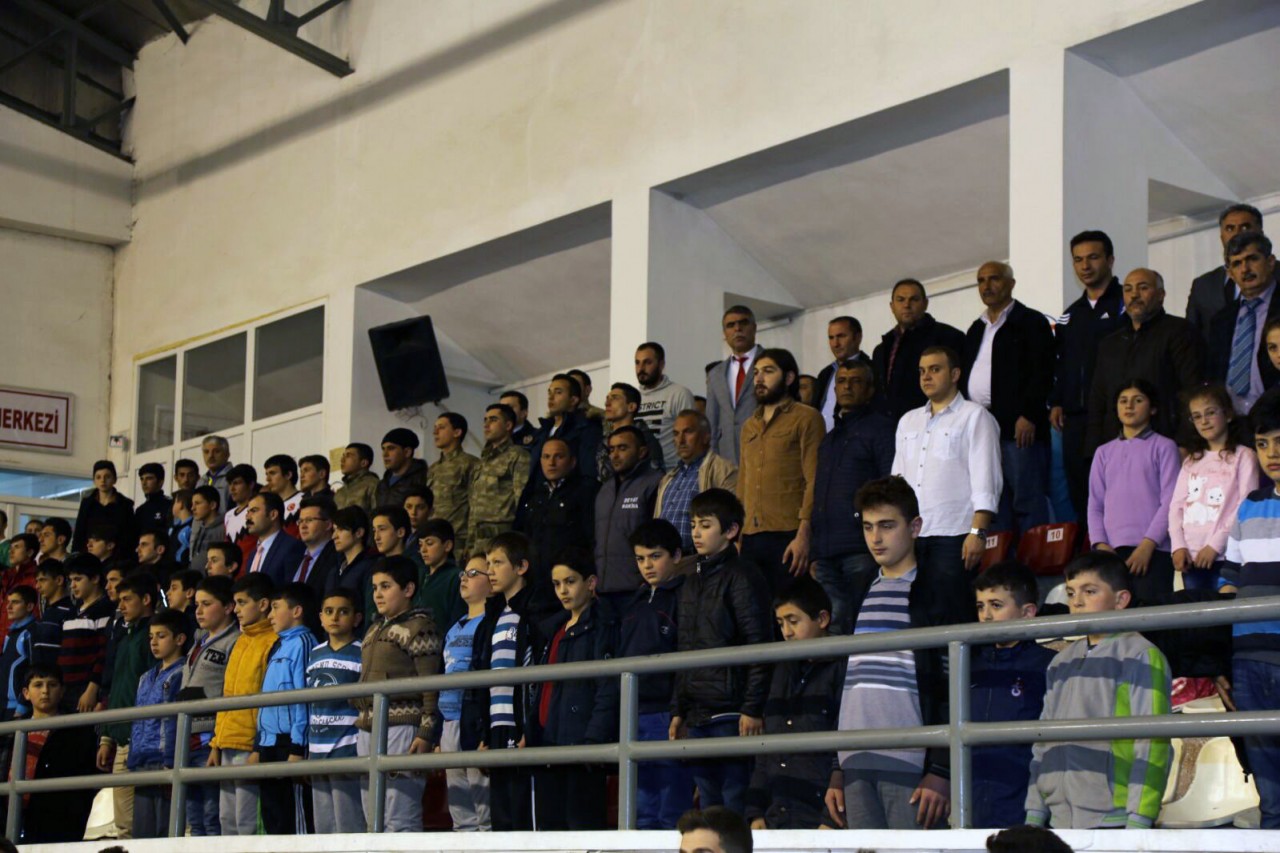 Torul’da Kaymakamlık Kupası Voleybol Turnuvası Başladı 5