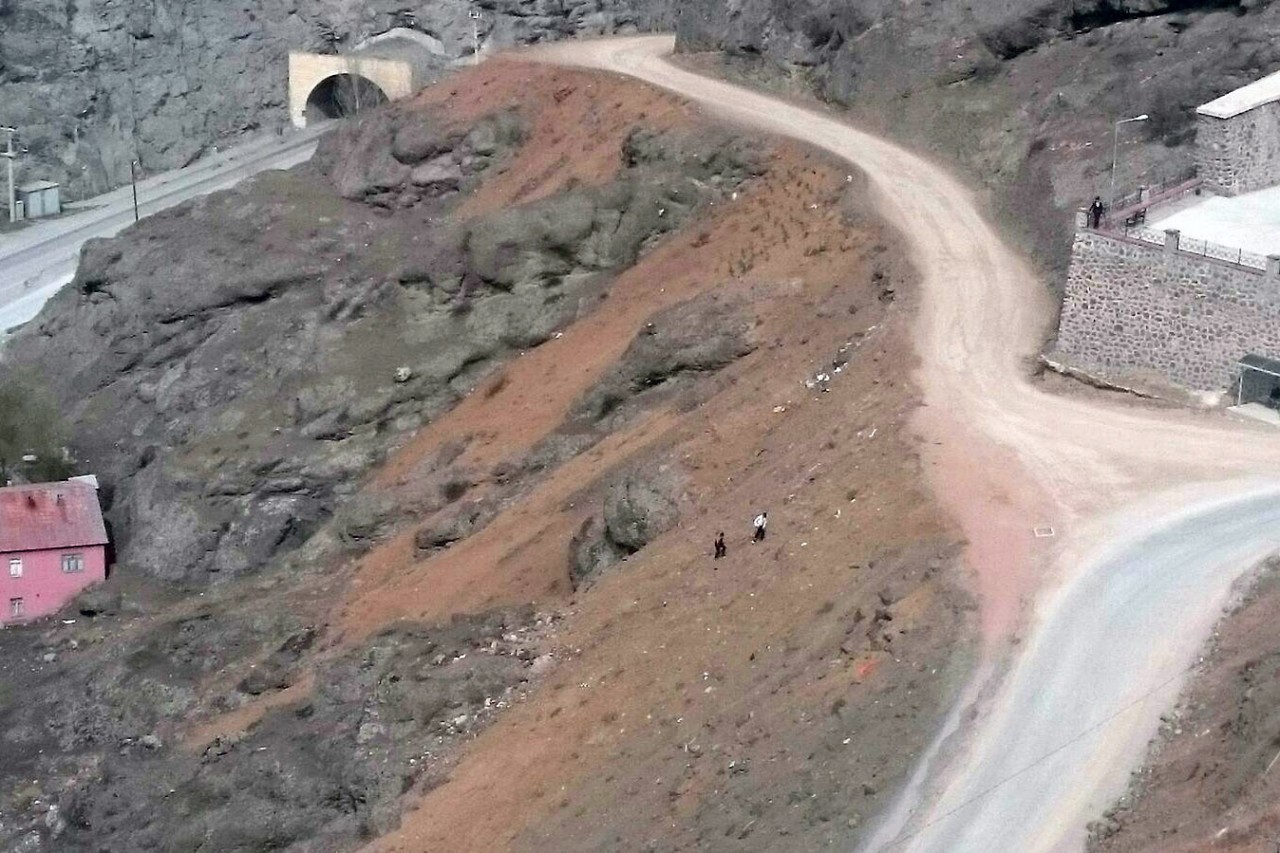 Yazık olmasın bu çocuklara 1