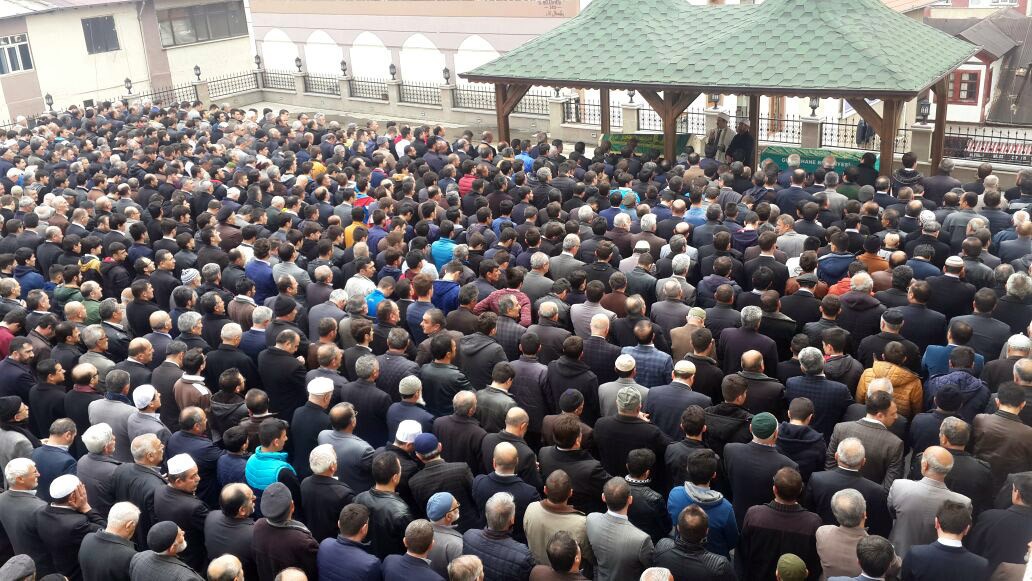Gümüşhane Dursun hocasını uğurladı 2