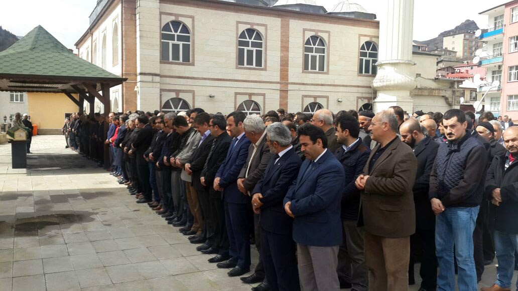 Gümüşhane Dursun hocasını uğurladı 4
