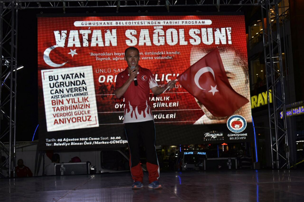 Tombul ve Muslu Demokrasi Nöbeti’ne katıldı 7