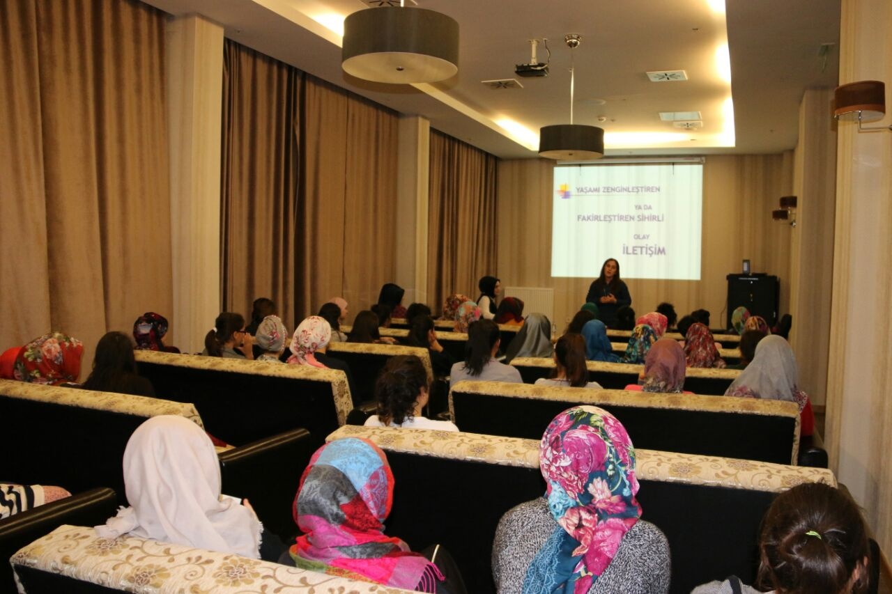 KYK gençliğe hizmete devam ediyor 4