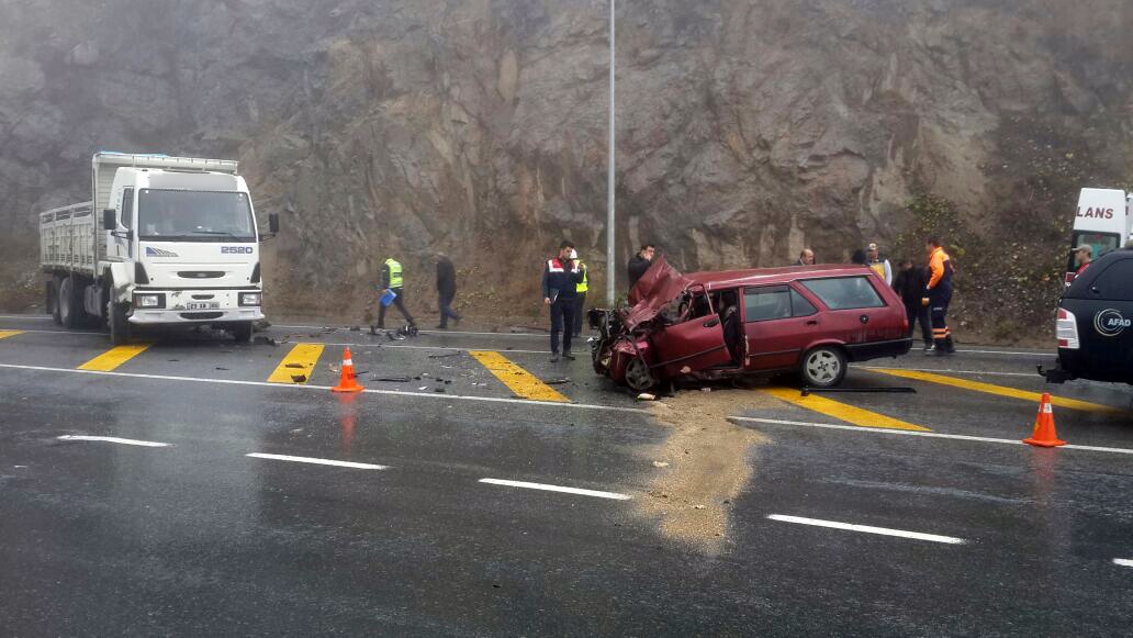 Zigana tüneli girişinde feci kaza: 2 ölü, 1 yaralı 5