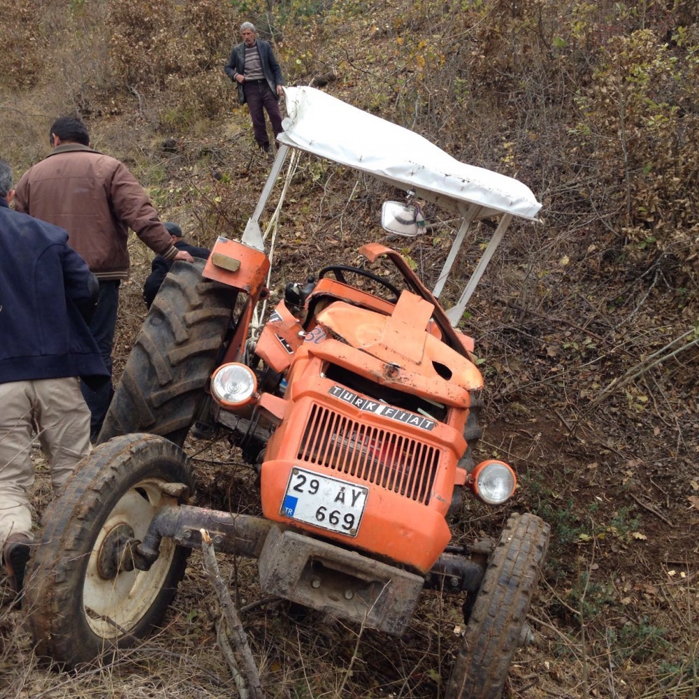 Kelkit’te traktör kazası: 3 yaralı 3