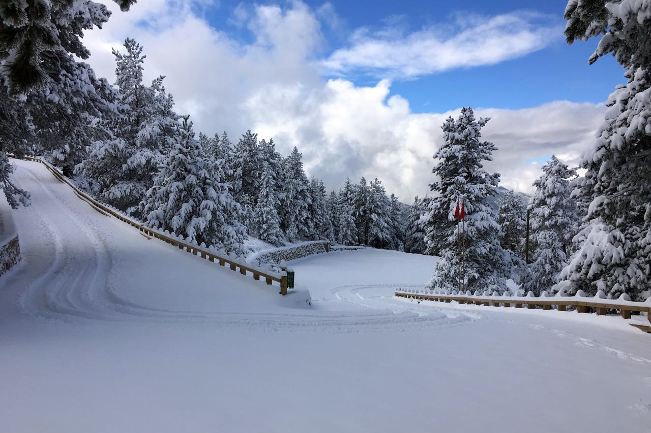 Limni Gölü beyaz cennete döndü 7
