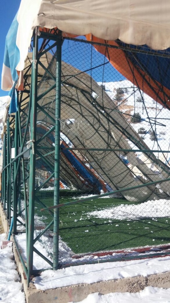 Gümüşhane Üniversitesinde halı saha çöktü 7