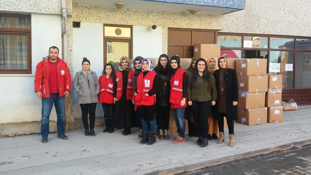 Türk Kızılayı yardımlarına devam ediyor 18