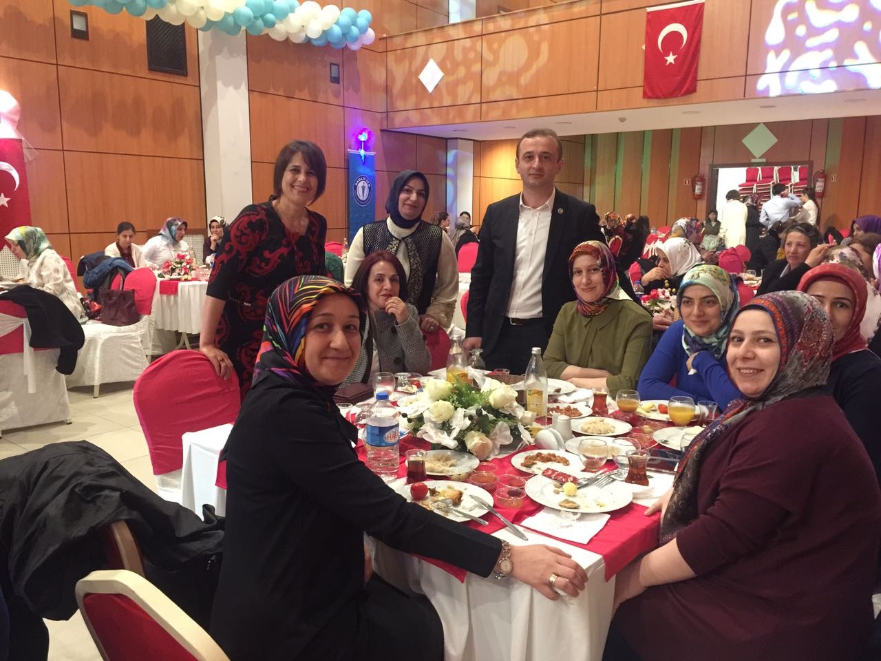 Sağlık-Sen Kadın Kollarından kahvaltı programı 15