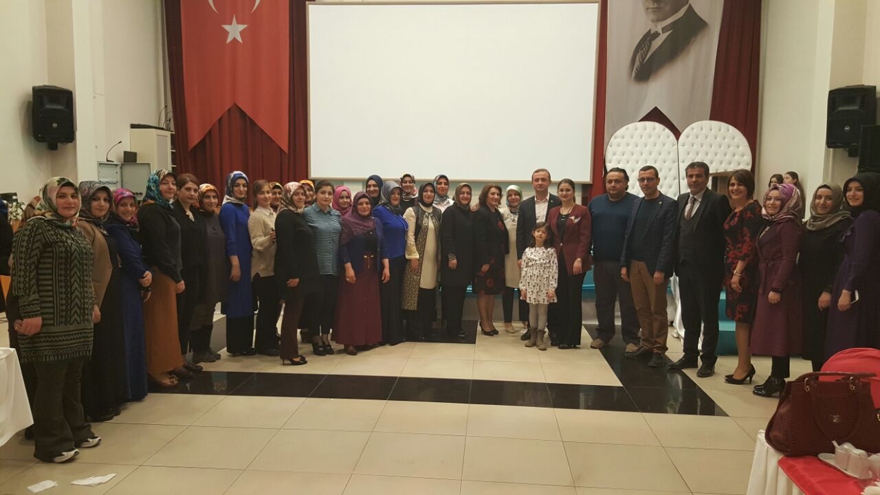 Sağlık-Sen Kadın Kollarından kahvaltı programı 21