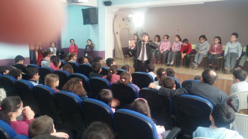 Yazar Cumhur Turan, Yusuf Çiftçioğlu İlkokulunda öğrencilerle buluştu 11