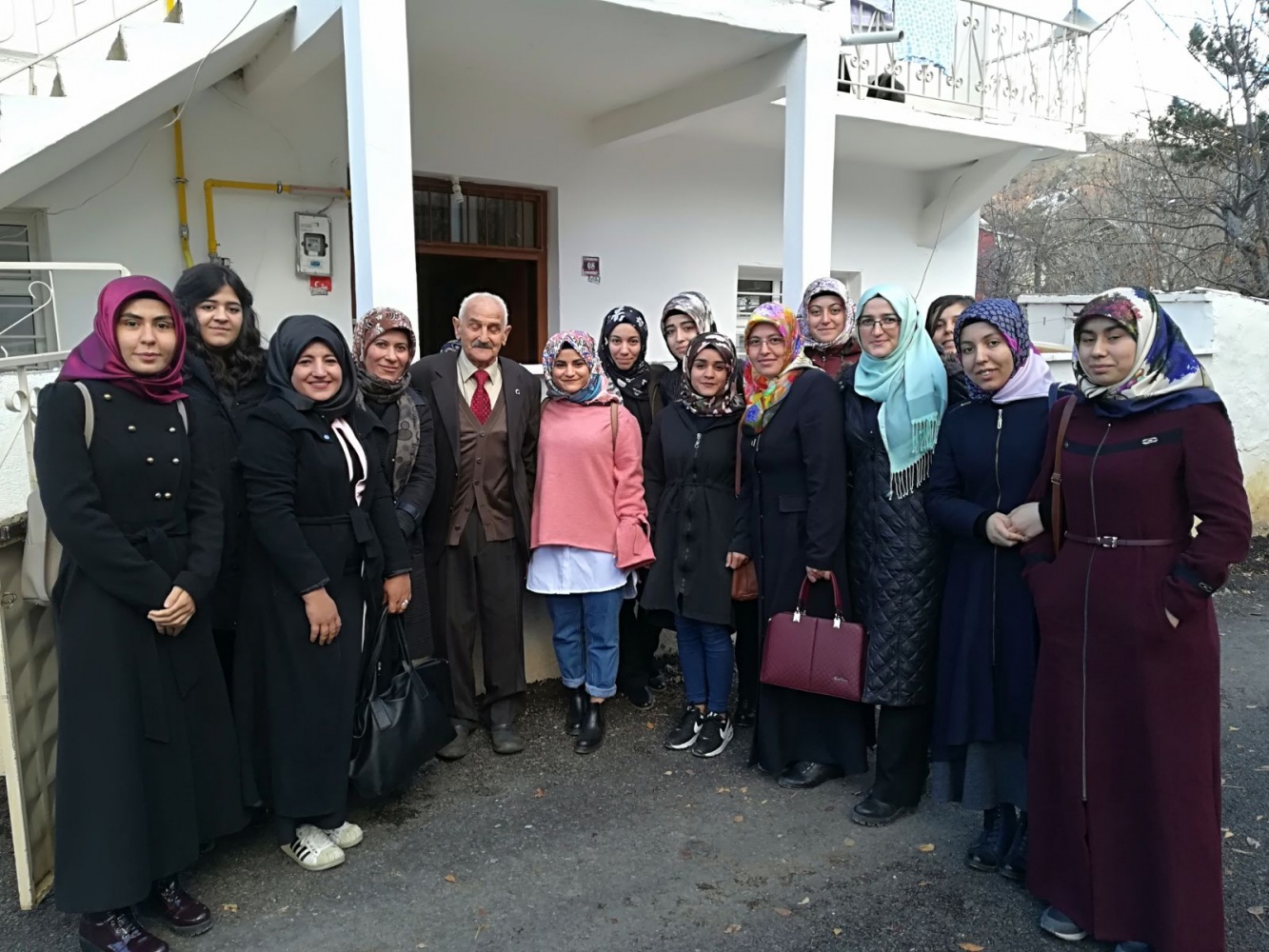 KYK öğrencileri öğretmenlerini unutmadı 4