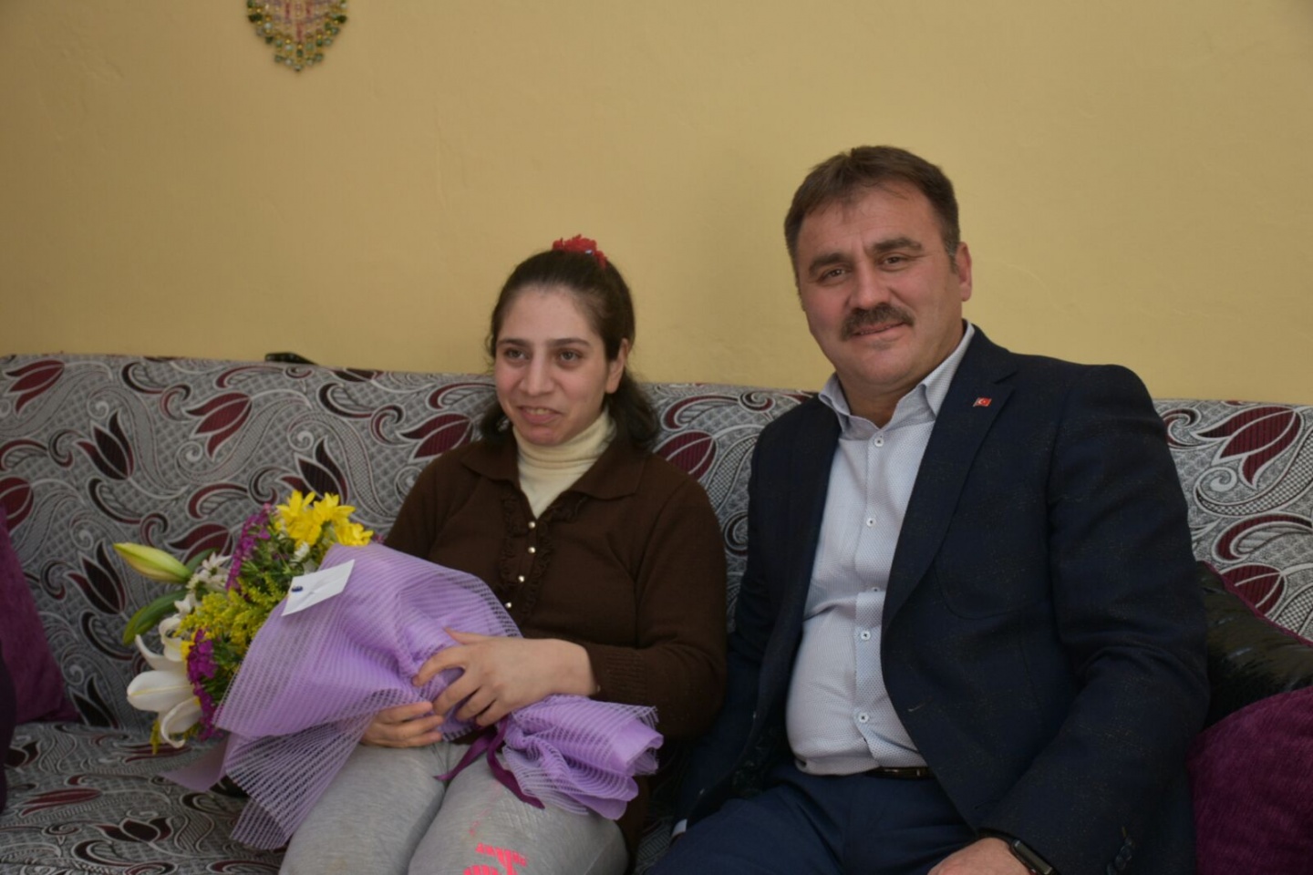 Başkan Çimen, engellileri evlerinde ziyaret etti 11