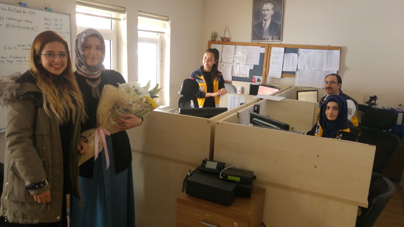 KYK öğrencileri 112 çalışanlarını unutmadı 2