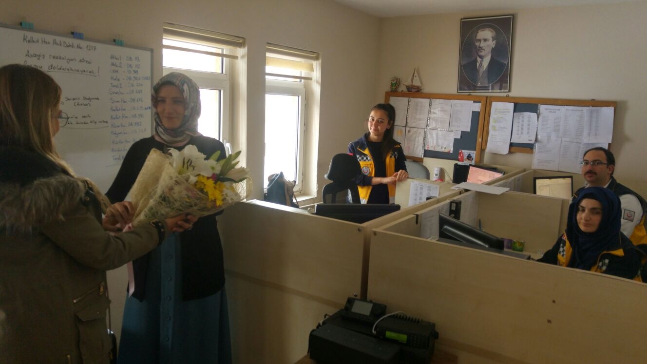 KYK öğrencileri 112 çalışanlarını unutmadı 9