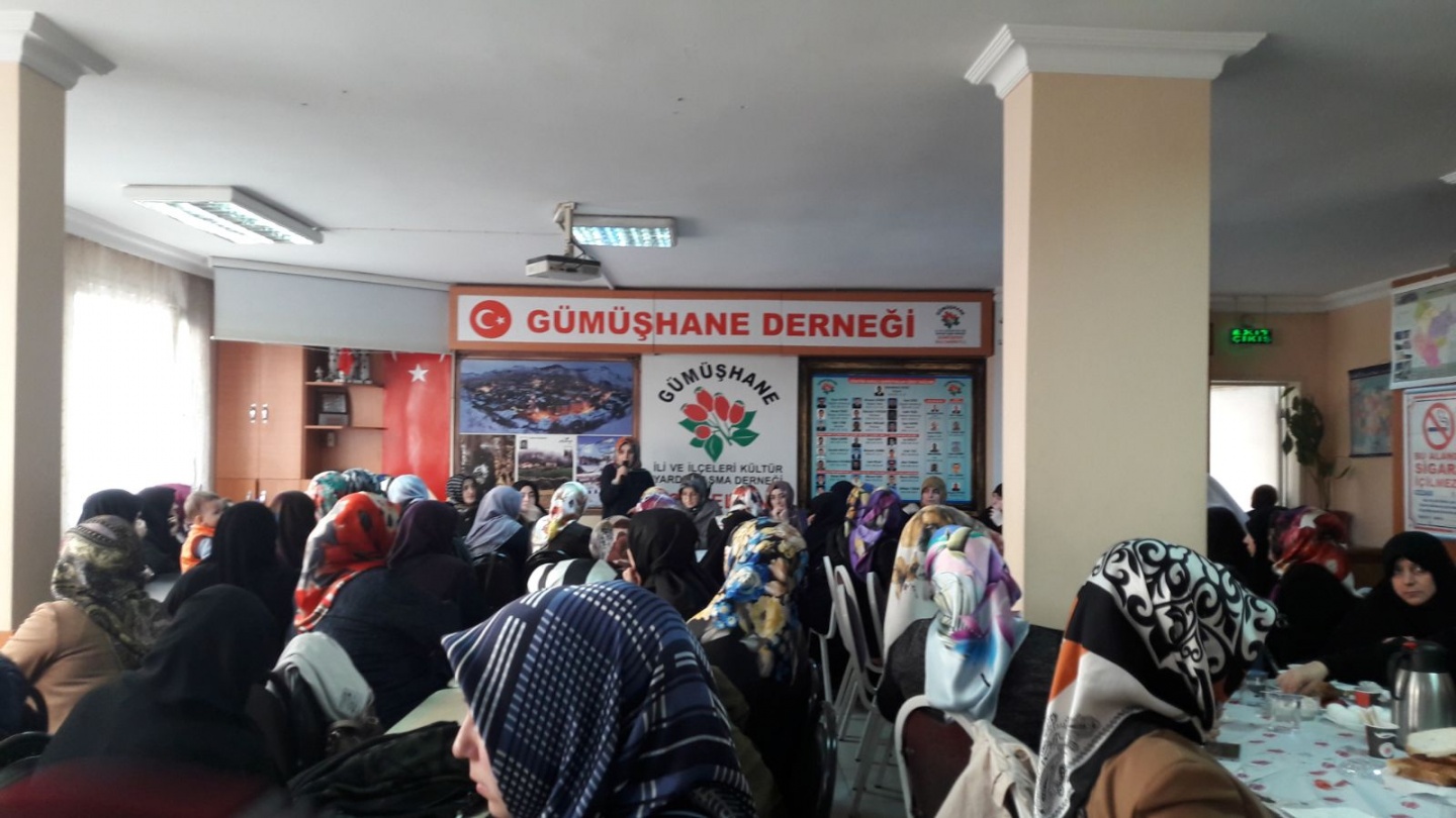 Biz bize buluşmalarında kadınlar bir araya geldi 3