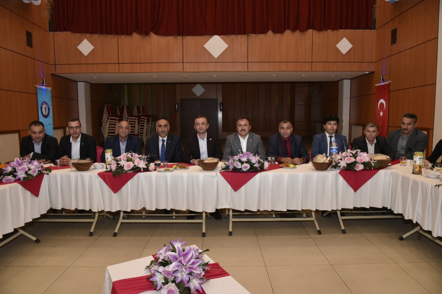 Sosyal hizmet çalışanları yemekte buluştu 2