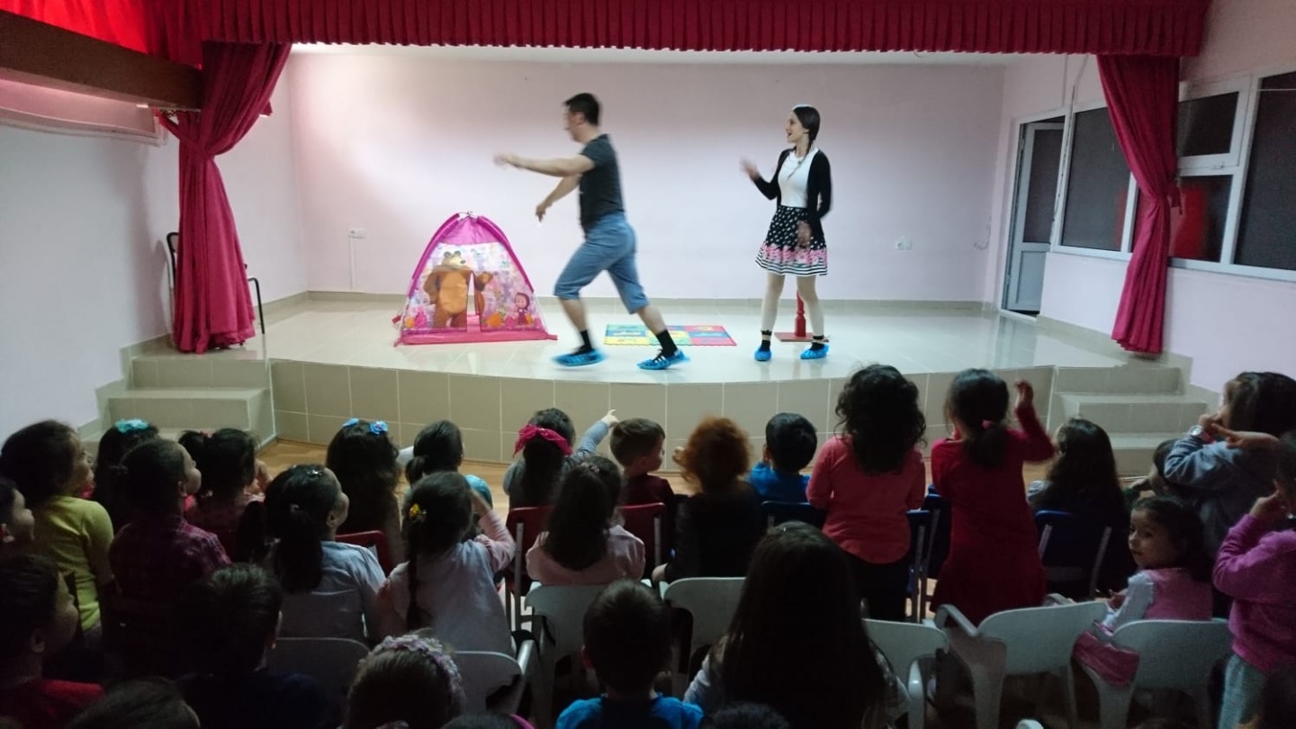 Torul’da ki tüm öğrenciler tiyatro izleyecek 1