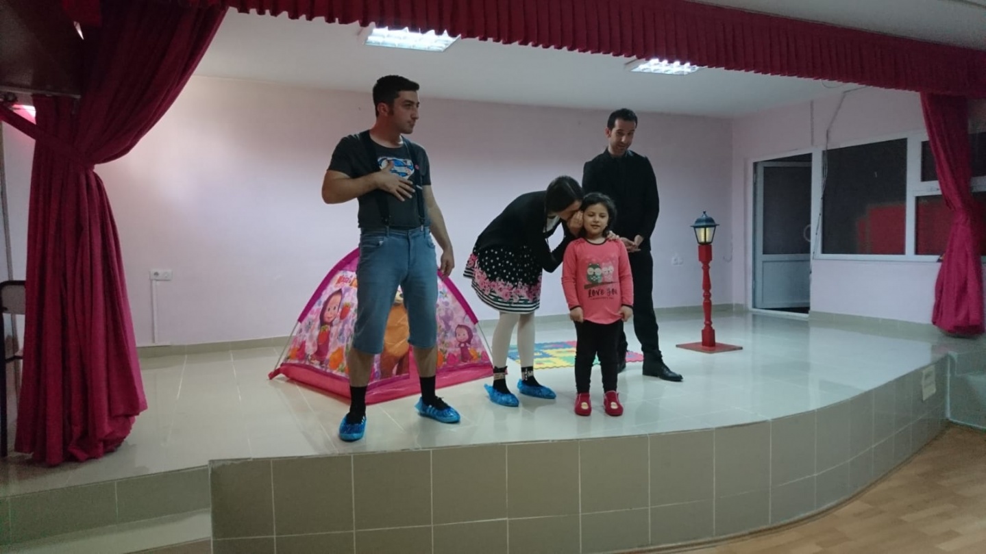 Torul’da ki tüm öğrenciler tiyatro izleyecek 8