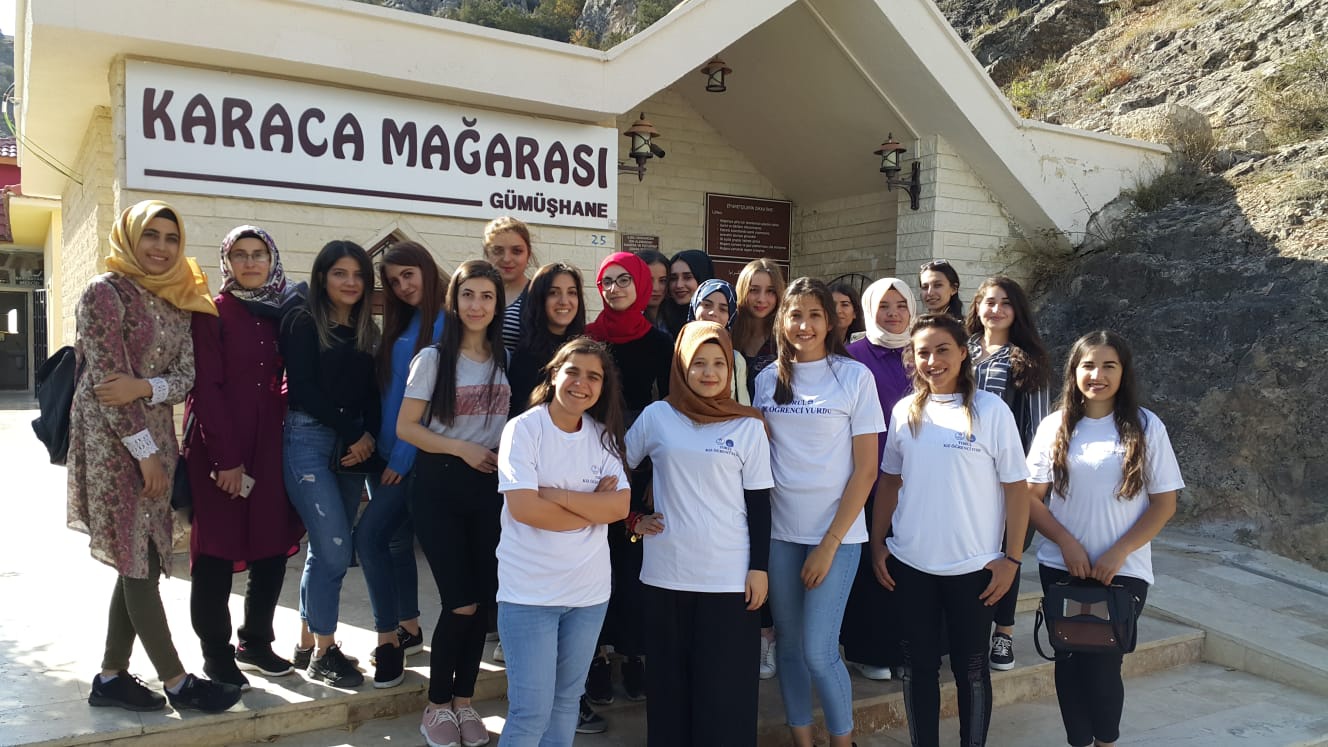 KYK’lı öğrenciler Gümüşhane’yi tanıyor 16