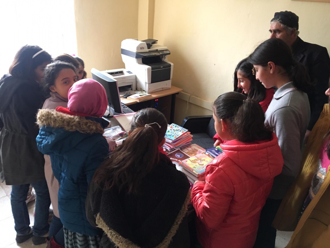 KYK öğrencilerinden ‘Benim kardeşim de okusun’ projesi 9