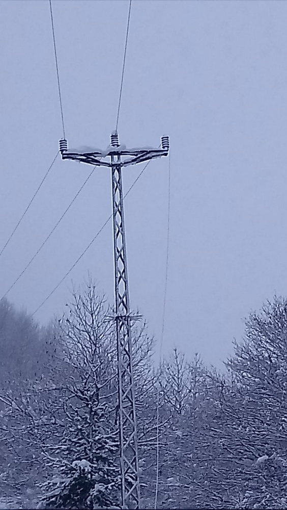 ÇORUH EDAŞ ekipleri zorlu hava şartlarında görev yapıyor 4