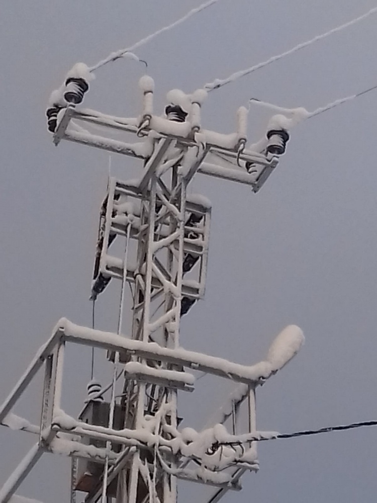 ÇORUH EDAŞ ekipleri zorlu hava şartlarında görev yapıyor 10