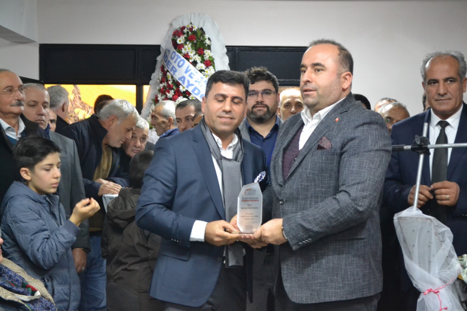 İzmir ‘DERGÜ’ açıldı 11