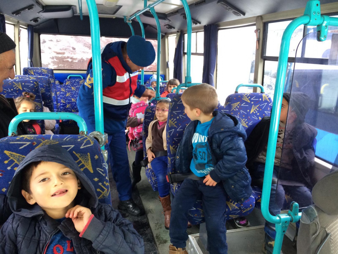 Jandarma’nın bilgilendirme ve denetimleri devam ediyor 8