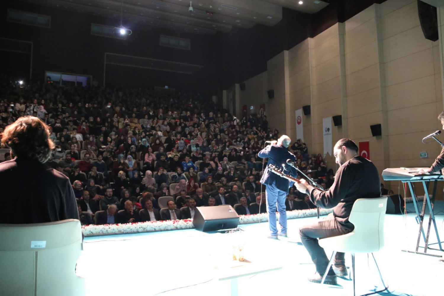 Ömer Karaoğlu KYK’lı öğrencilerle buluştu 5