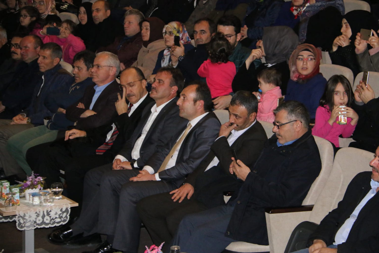 Ömer Karaoğlu KYK’lı öğrencilerle buluştu 3