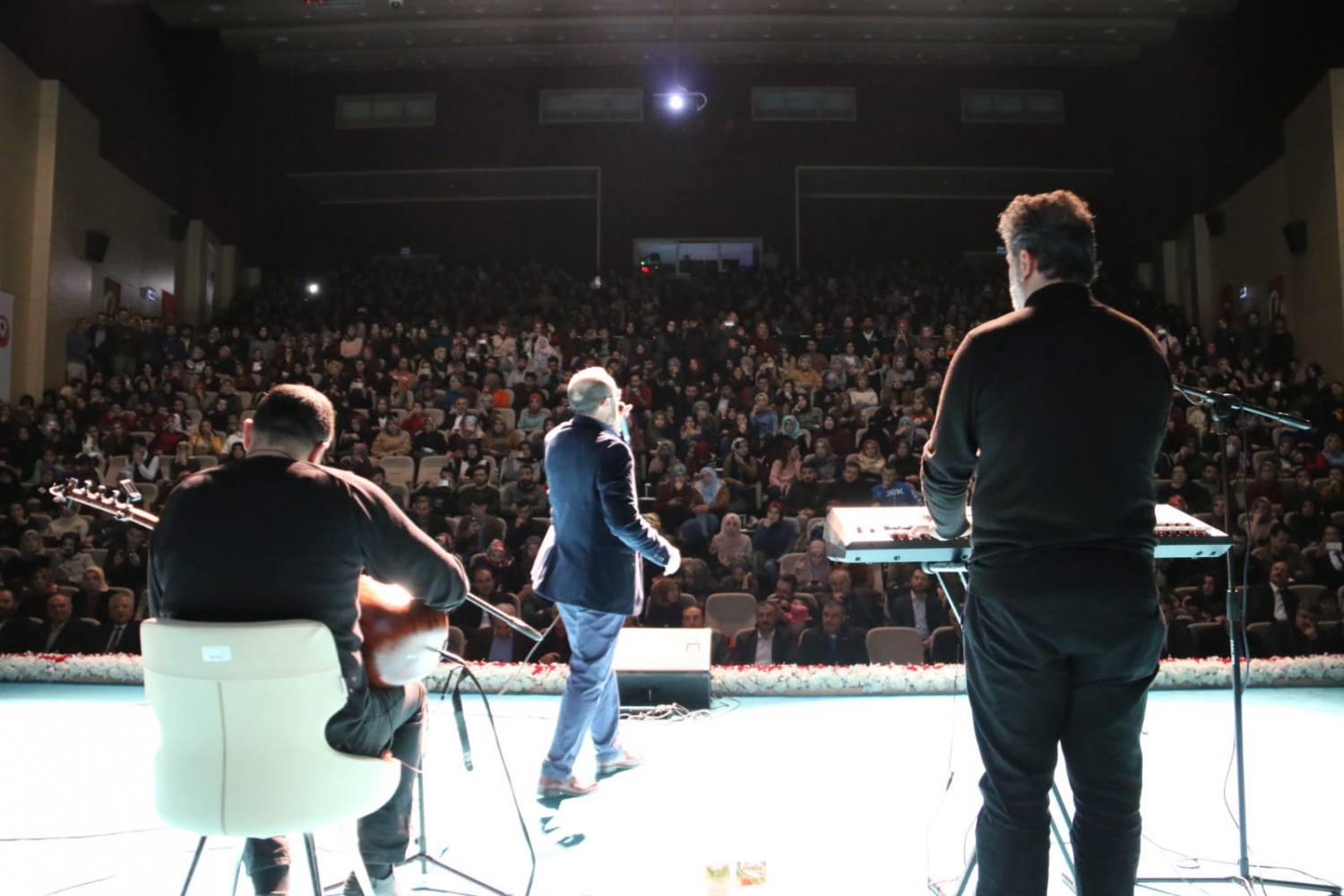 Ömer Karaoğlu KYK’lı öğrencilerle buluştu 4