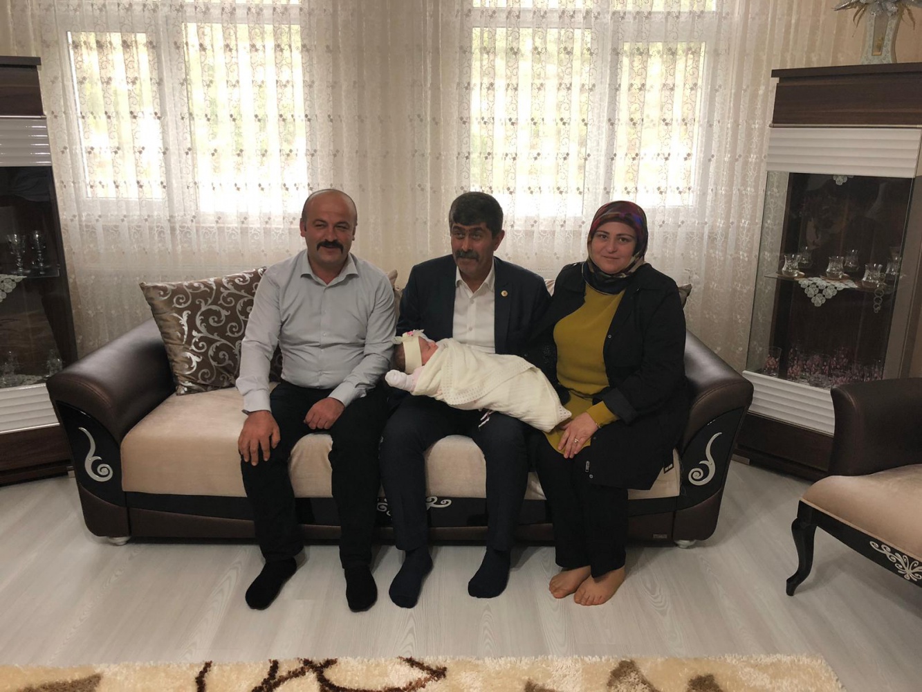 Başkan Özdemir ev ziyaretlerine devam ediyor 2