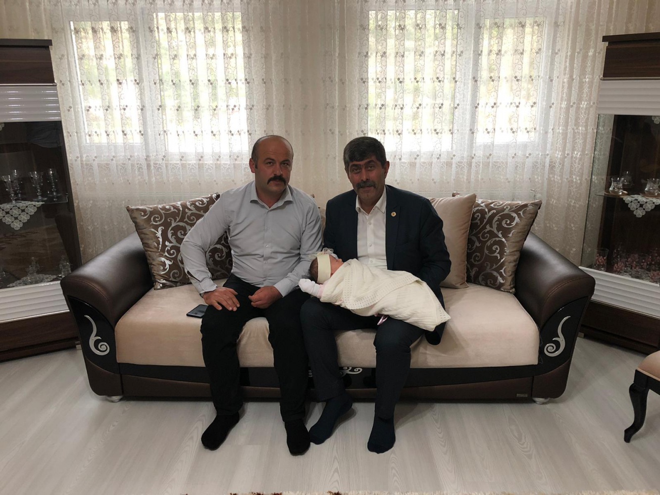 Başkan Özdemir ev ziyaretlerine devam ediyor 5