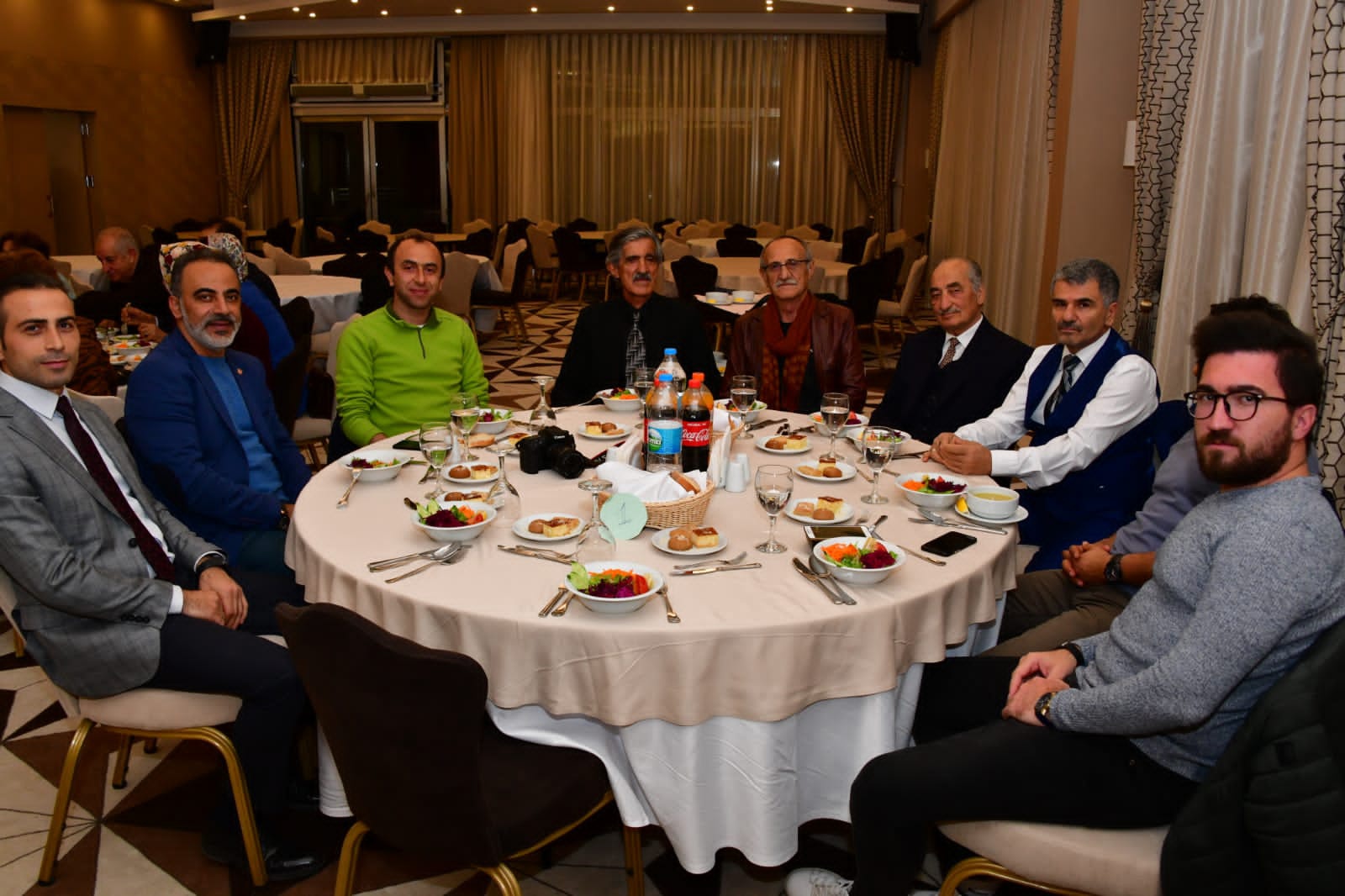 Kıdemli emekli öğretmenler onuruna vuslat yemeği 38