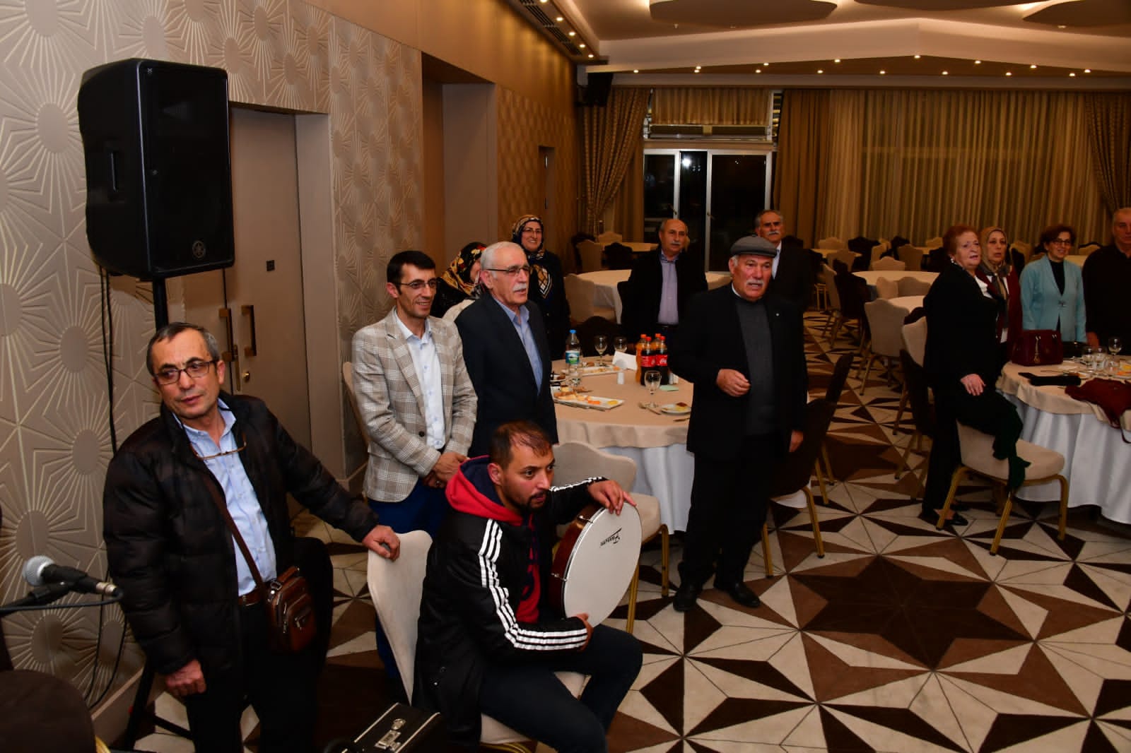 Kıdemli emekli öğretmenler onuruna vuslat yemeği 31