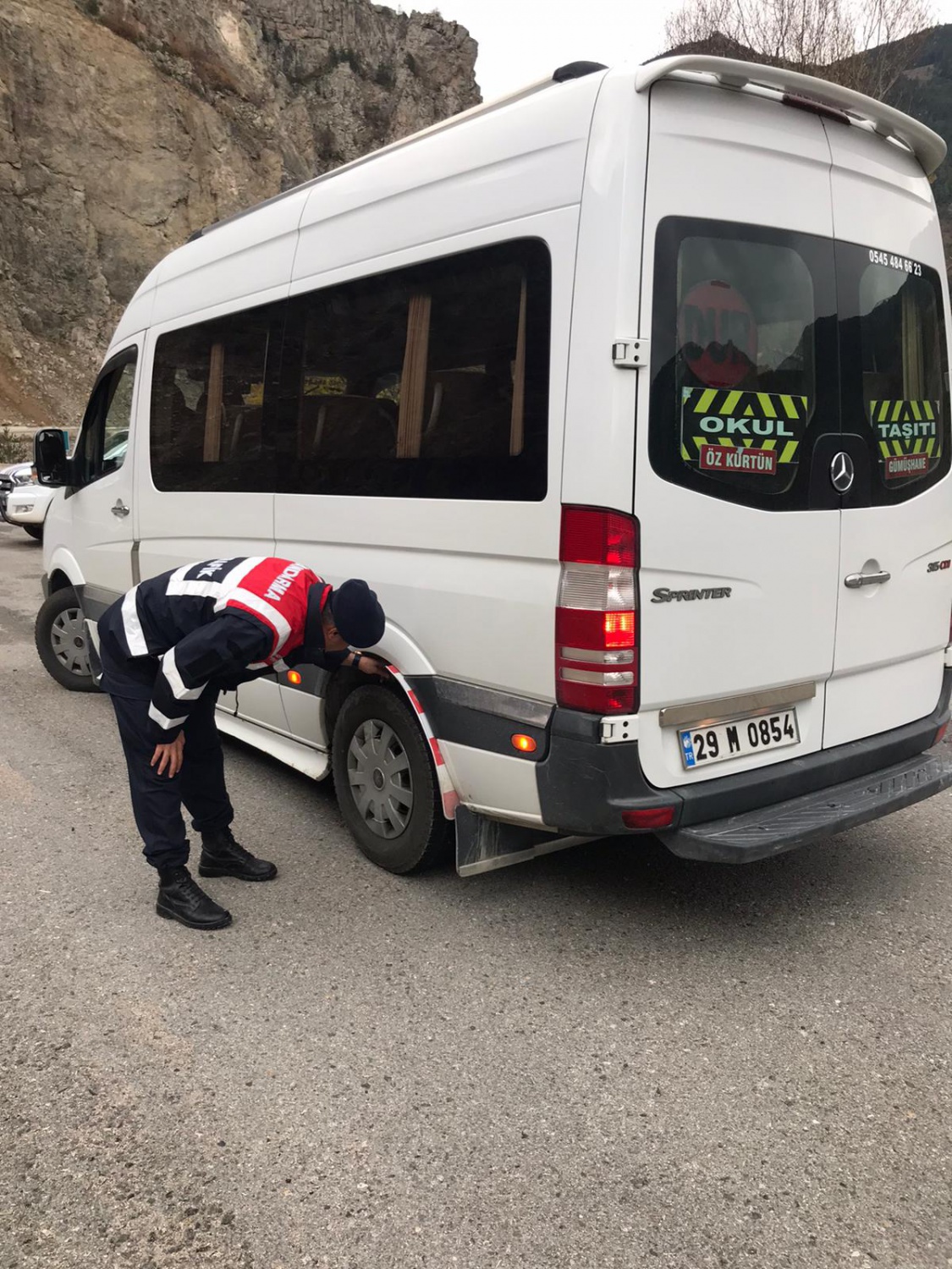 Jandarma’nın kış lastiği denetimi sürüyor 3