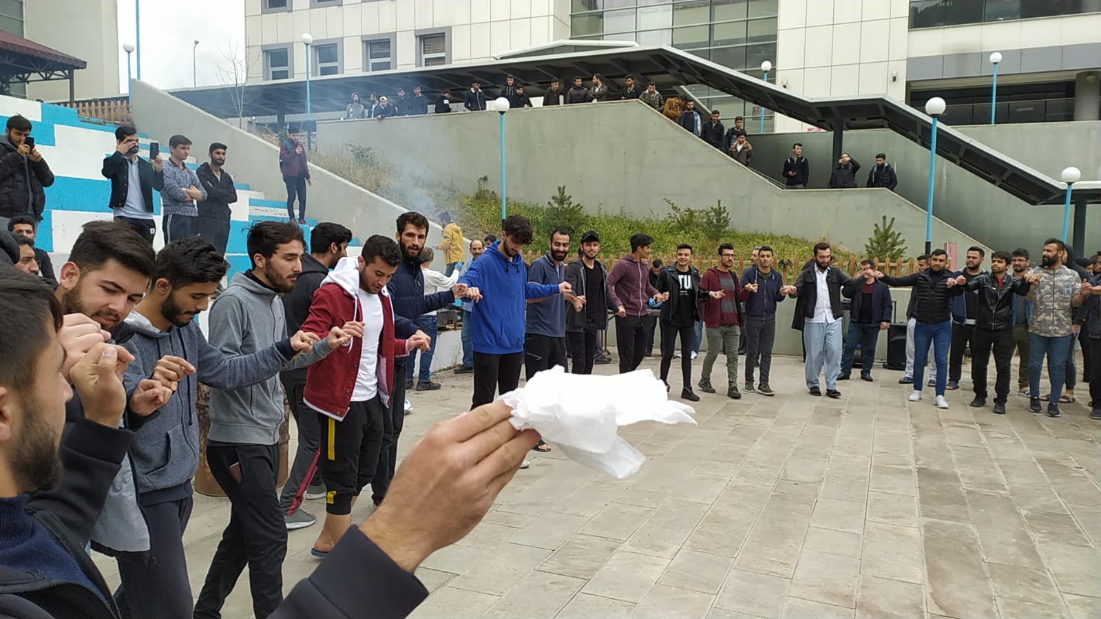 KYK’da geleneksel hamsi şenliği yapıldı 1