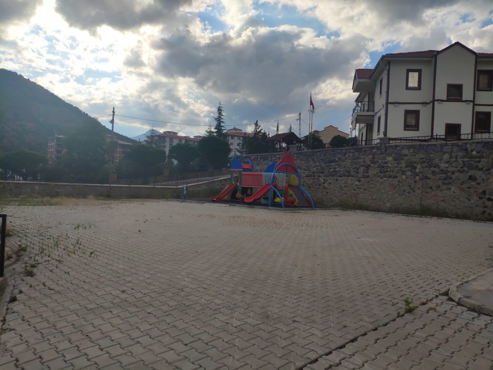 Yıldız Eskicioğlu Anaokulu kayıtlara başladı 6