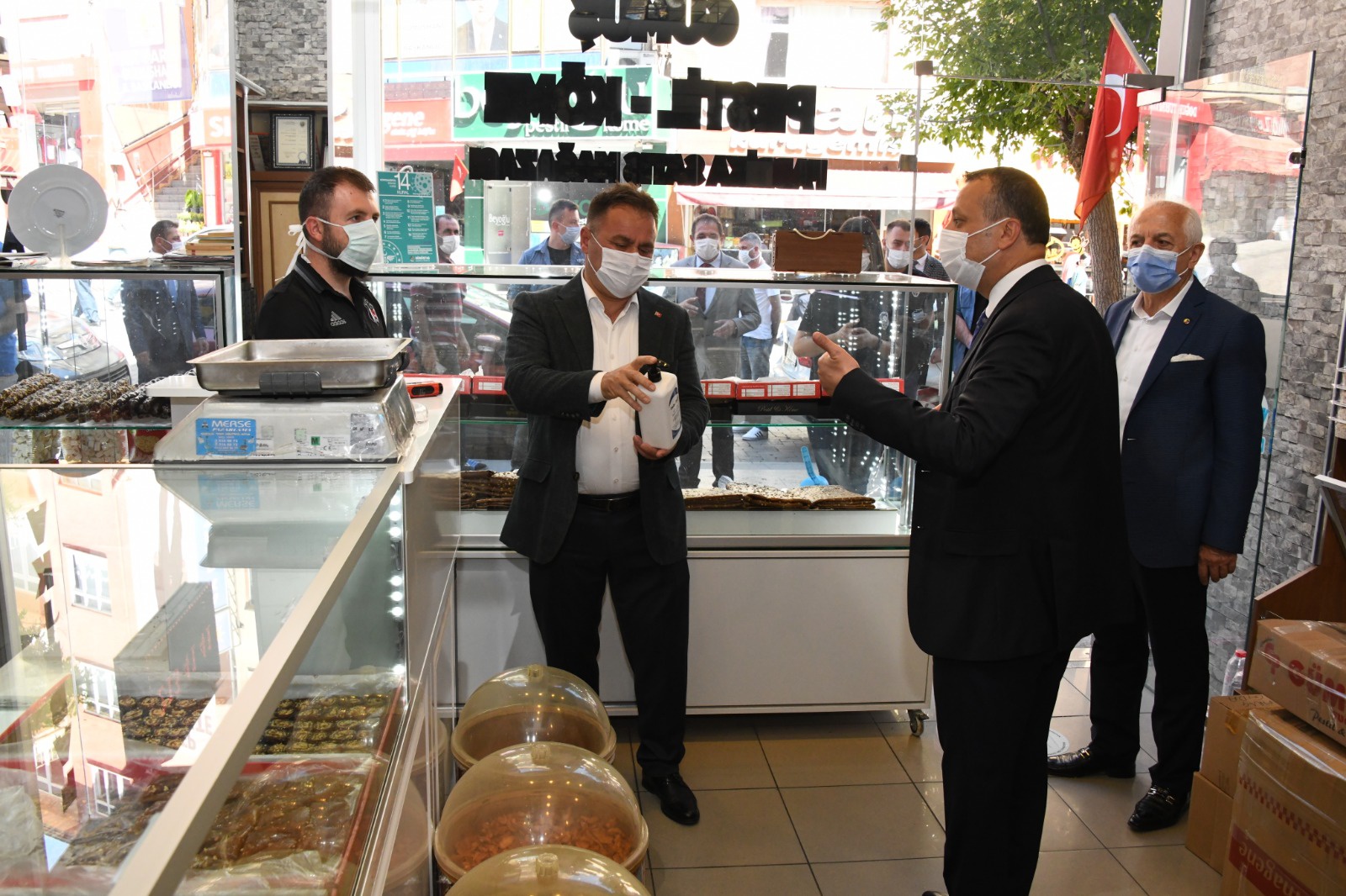 Gümüşhane’de geniş kapsamlı koronavirüs denetimi yapıldı 47