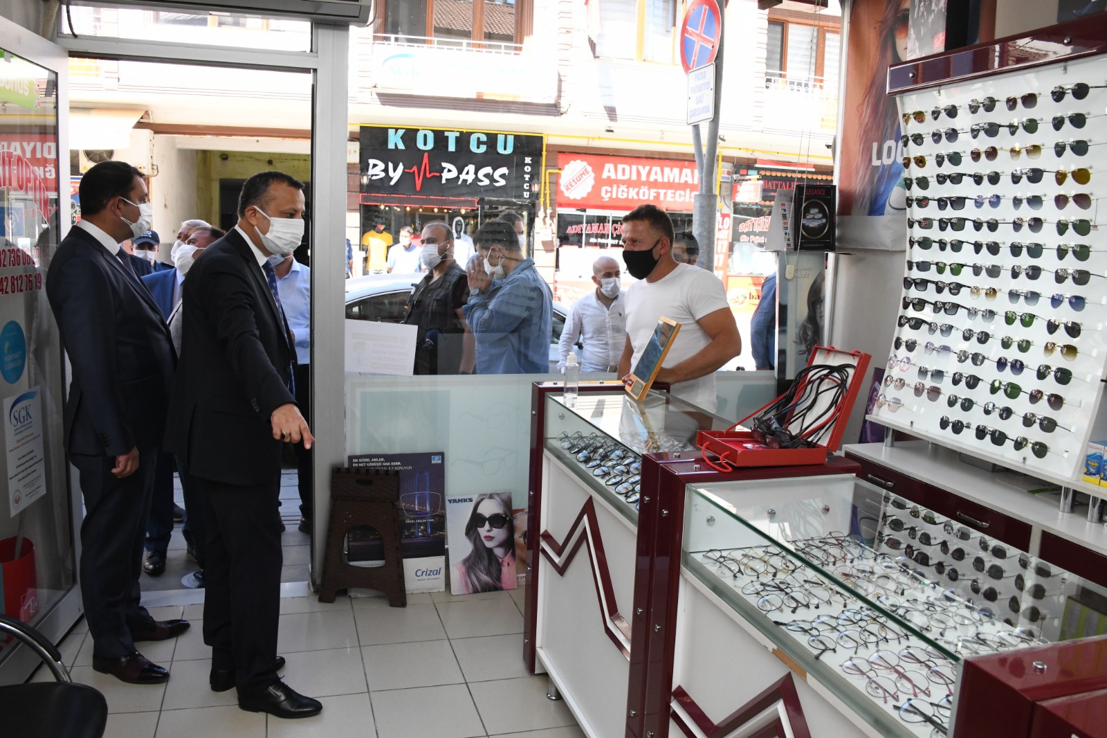 Kelkit’te geniş katılımlı koronavirüs denetimi 36