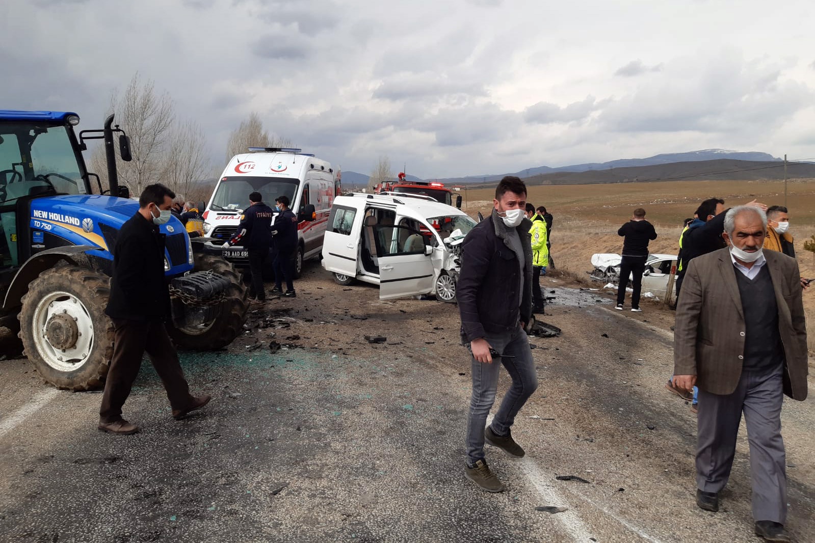 Kelkit'te zincirleme trafik kazası: 6 yaralı 6