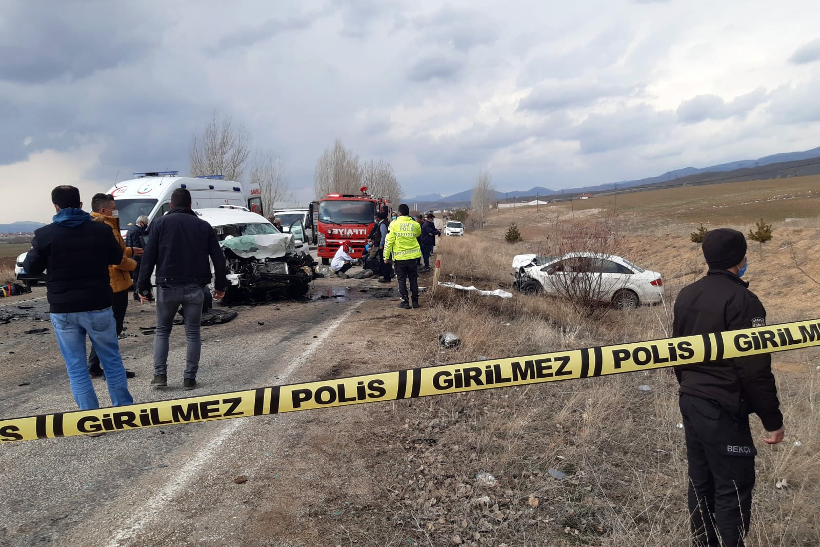 Kelkit'te zincirleme trafik kazası: 6 yaralı 5