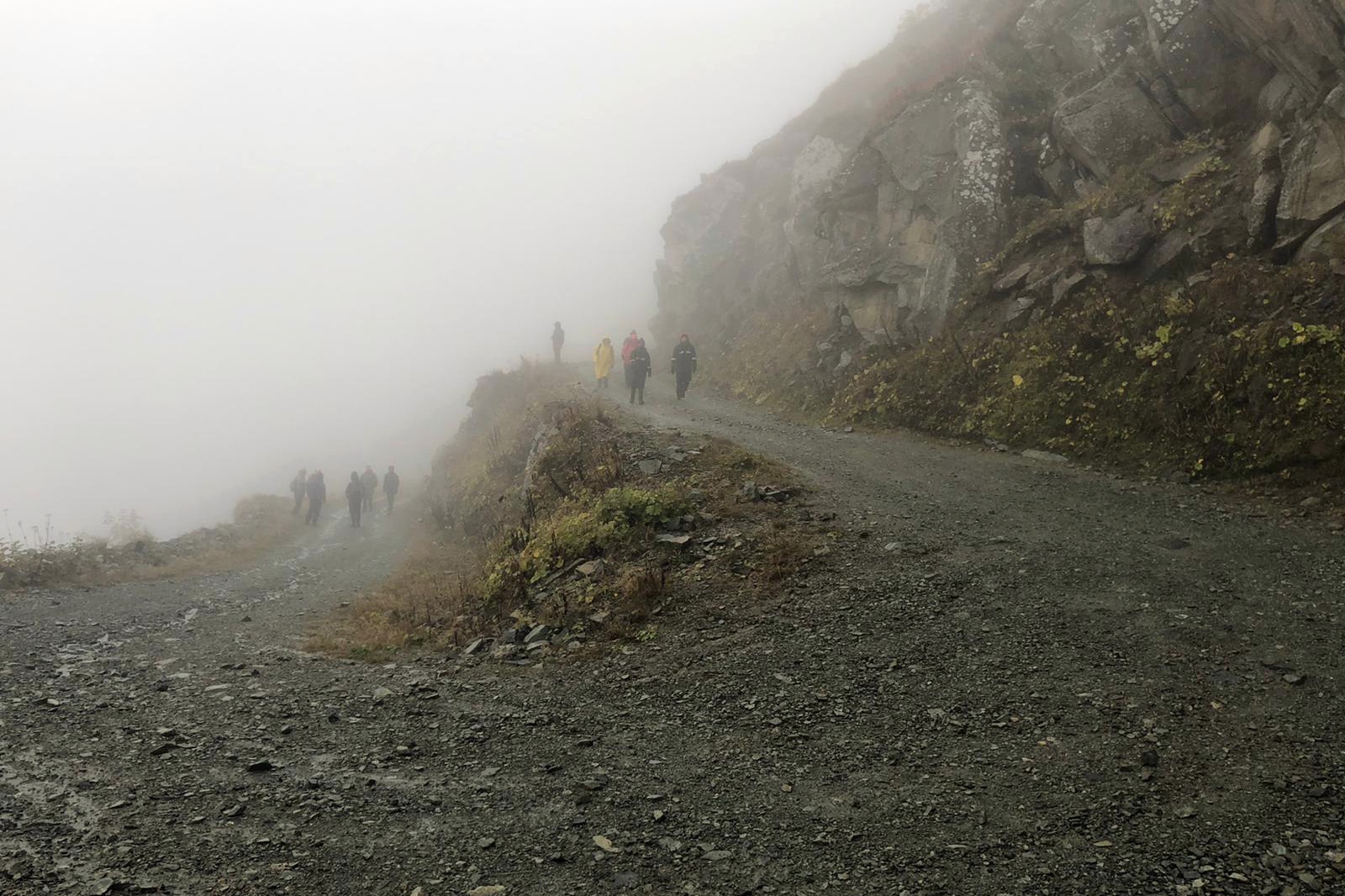 Gümüşhaneli dağcılar dünyanın en tehlikeli yolunda yürüdü 2