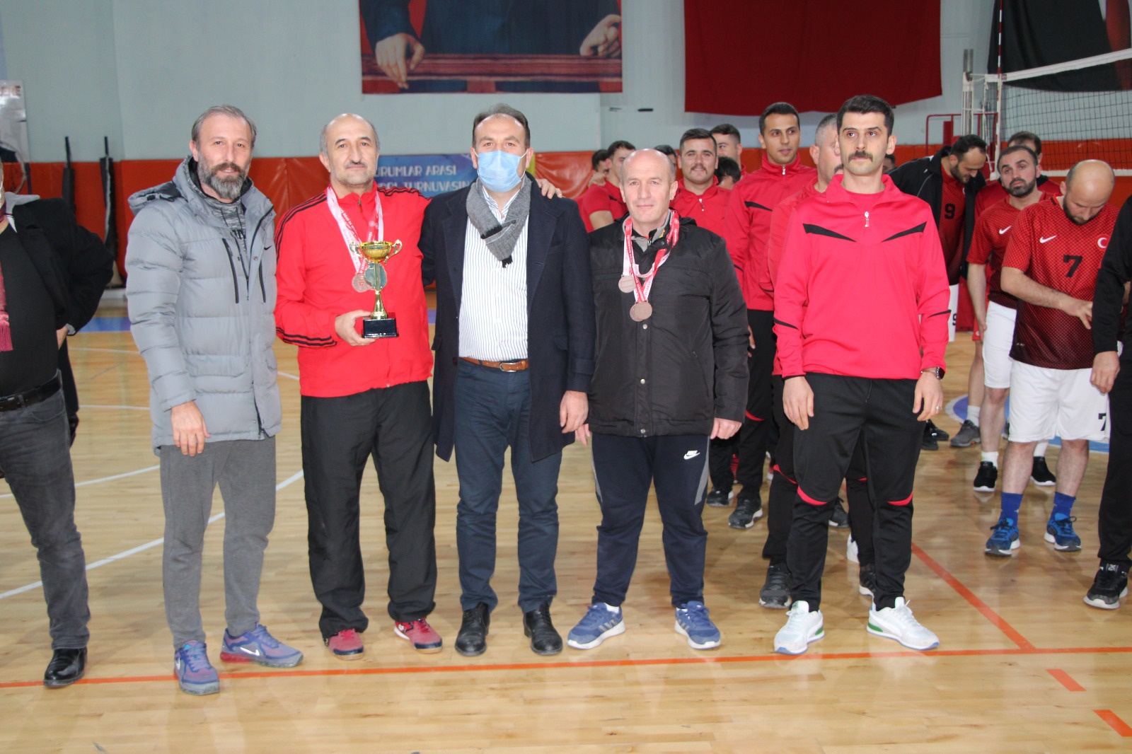Voleybolda şampiyon Ceza İnfaz Kurumu oldu 8